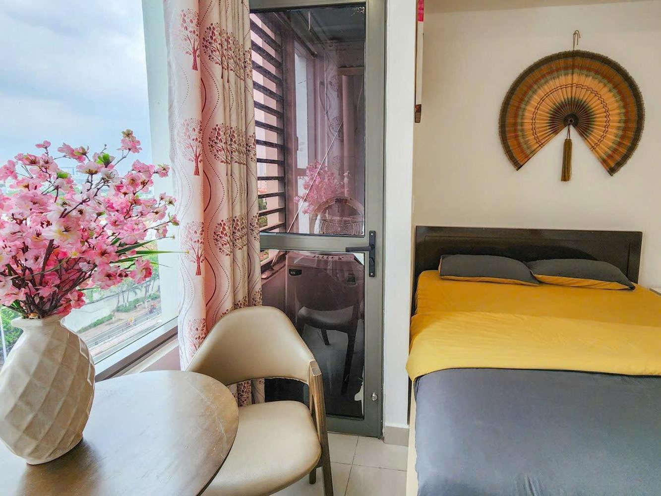 Premier Aparts - Soho Residence, City Central, 10Mins To Benthanh Market, Buivien Street Хошимин Екстериор снимка