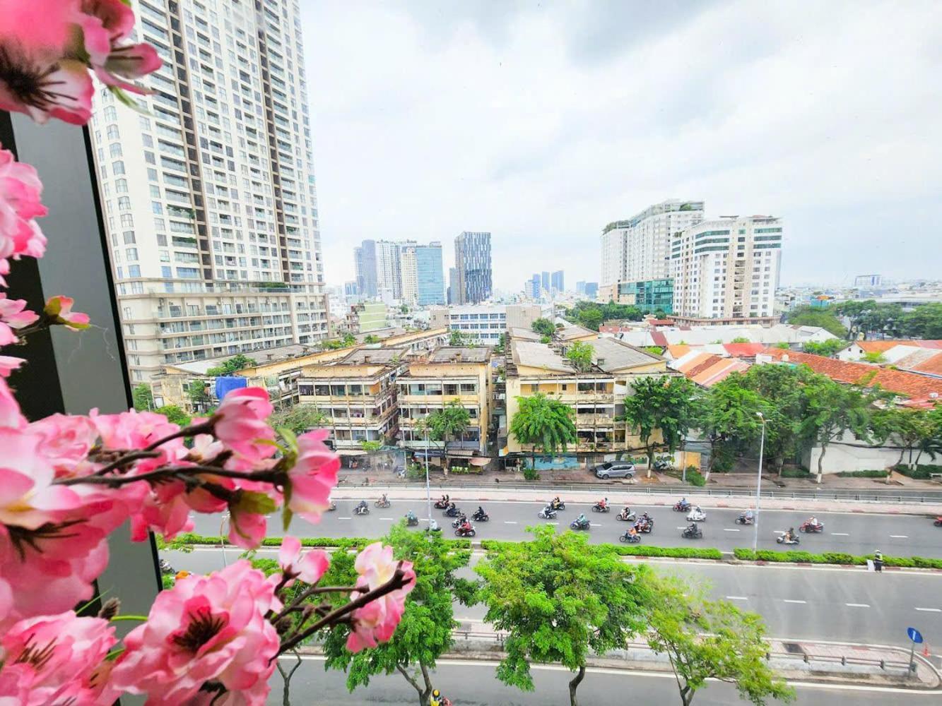 Premier Aparts - Soho Residence, City Central, 10Mins To Benthanh Market, Buivien Street Хошимин Екстериор снимка